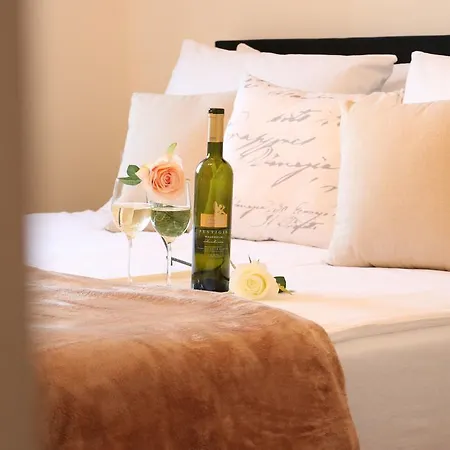 Blue Rose Two Bedroom With Balcony And Free Parking Near Old Town * Trogir